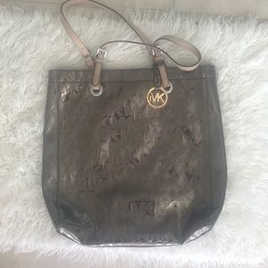 Micheal kors metallic big tote bag brand new